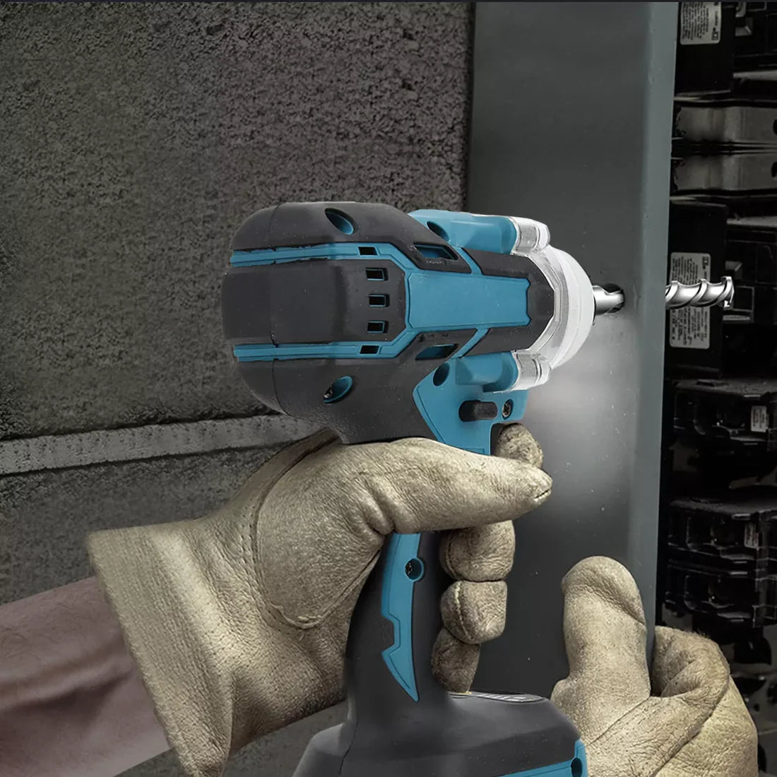 LLAVE DE IMPACTO BATERÍA 128V CON MALETA ACCESORIOS